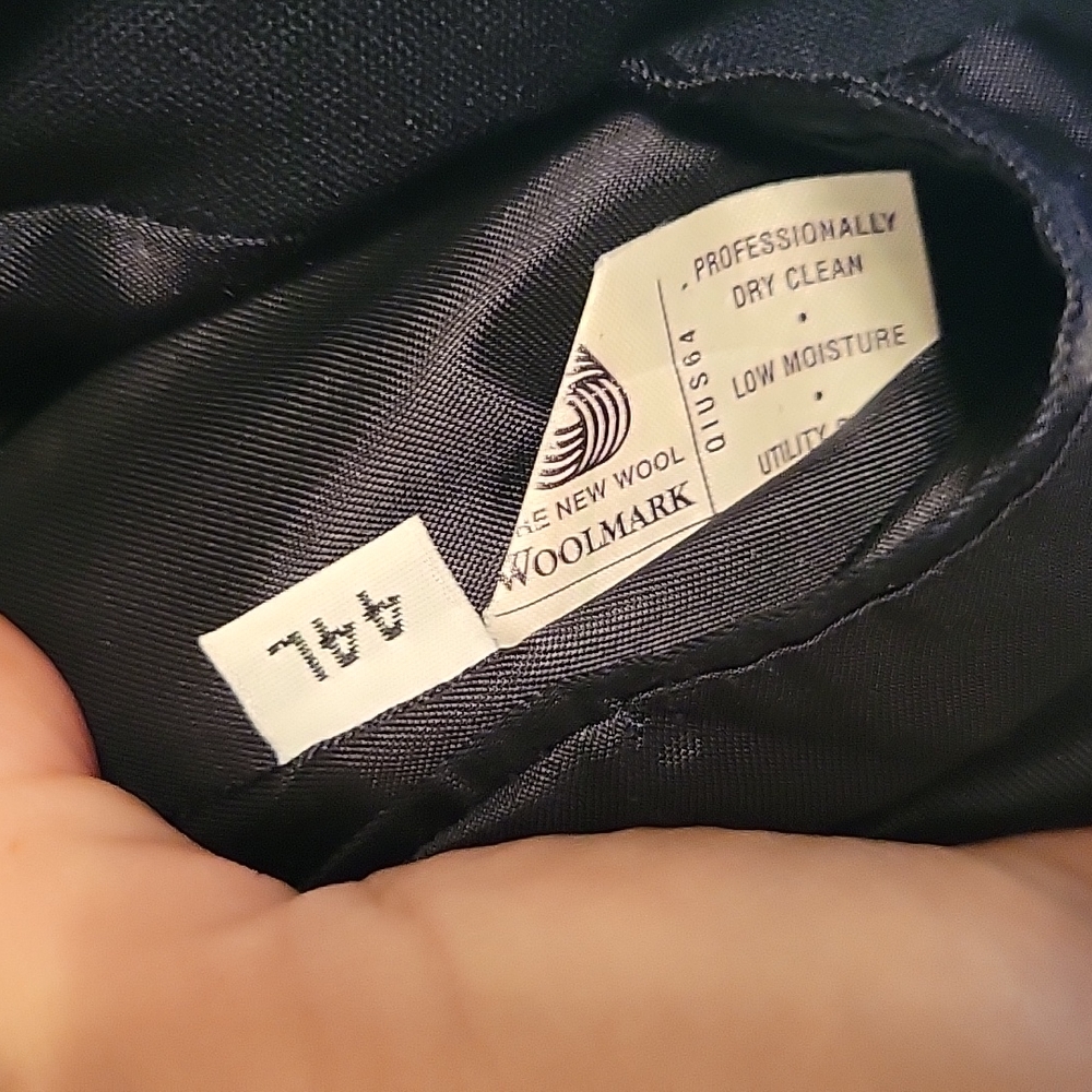 Austin Reed 2 Button Blazer - Picture 6 of 7